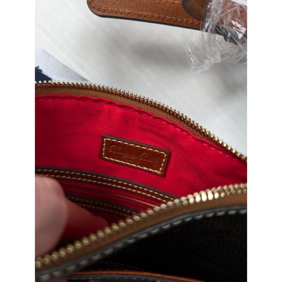 Dooney & Bourke Lizard Embossed Letter Carrier Crossbody Black Leather Bag NWT - Picture 8 of 11